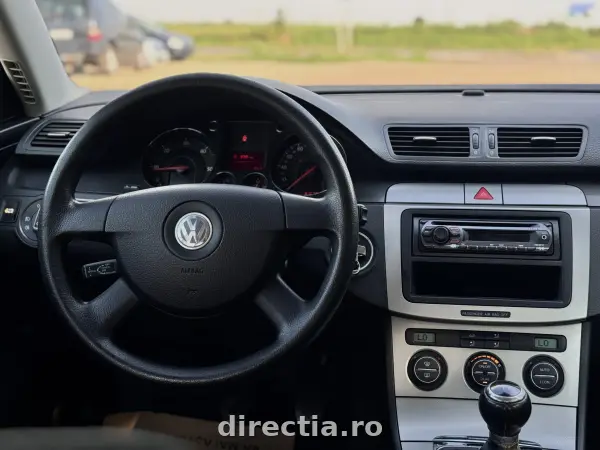 Poza anunț 8