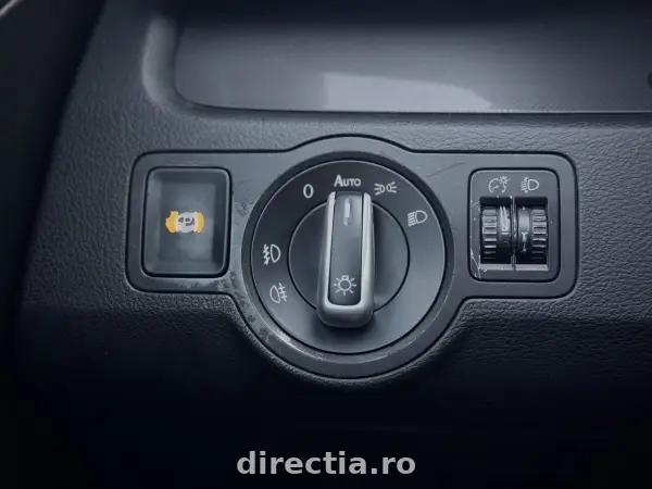 Poza anunț 12