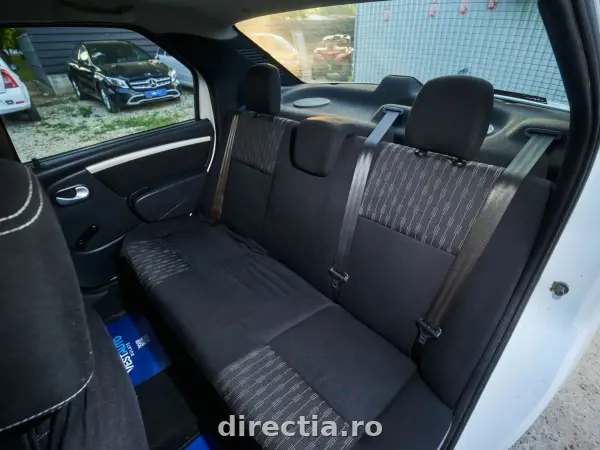 Poza anunț 14