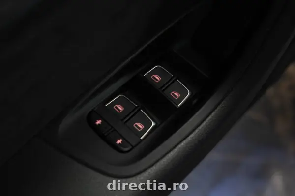 Poza anunț 17