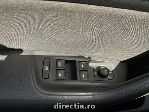 Poza anunț 11