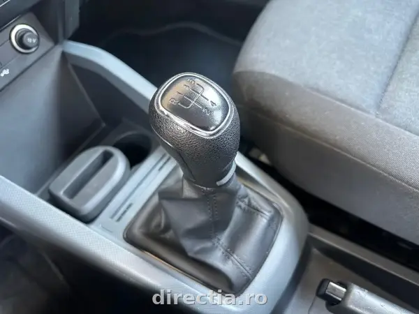 Poza anunț 17