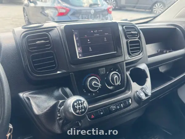 Poza anunț 11
