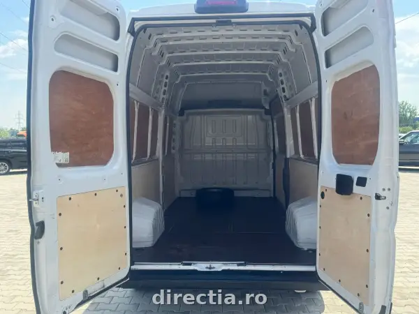 Poza anunț 19