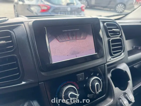 Poza anunț 14