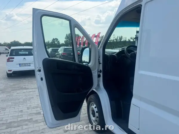 Poza anunț 15