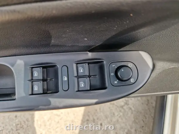 Poza anunț 17