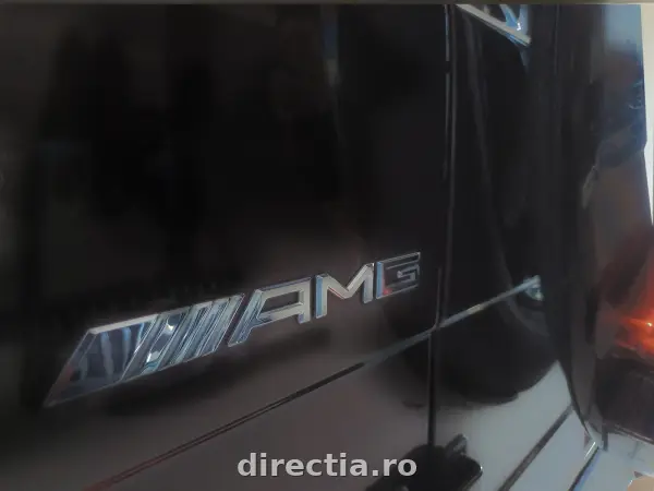 Poza anunț 12