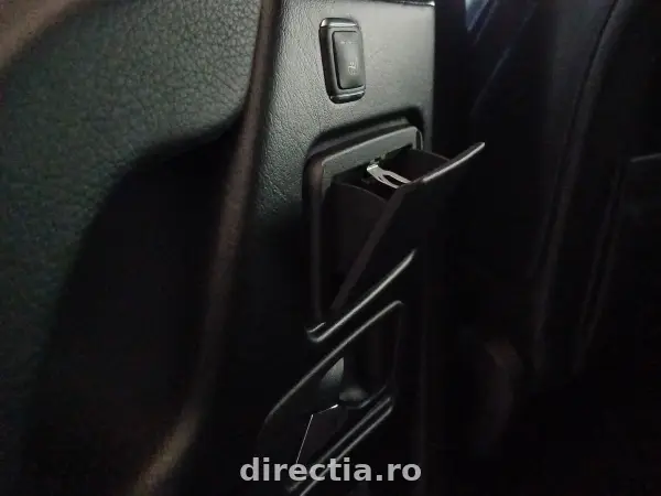Poza anunț 27