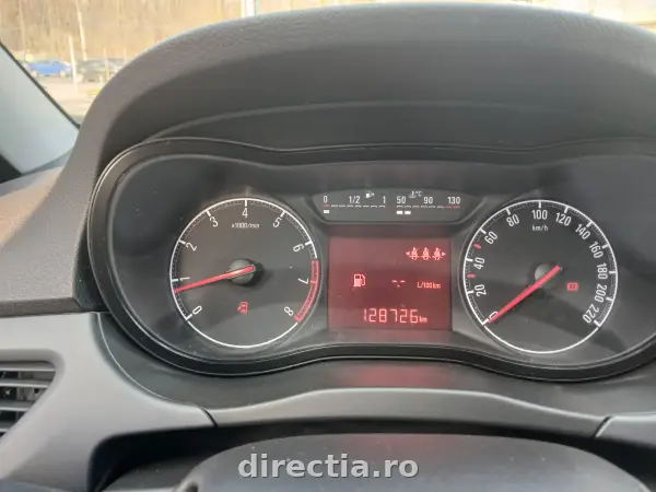 Poza anunț 12