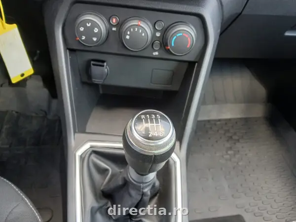 Poza anunț 16