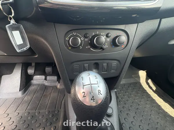 Poza anunț 12