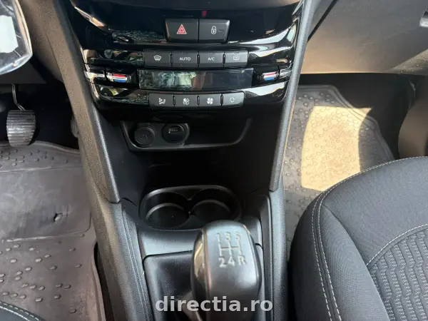 Poza anunț 8