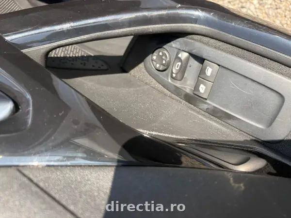 Poza anunț 11
