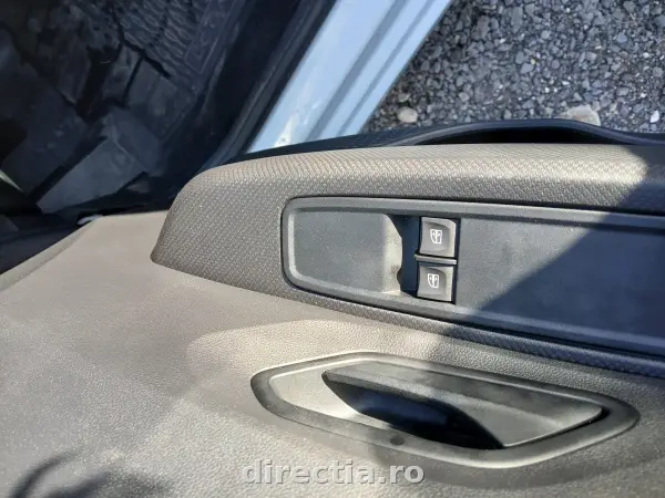 Poza anunț 10