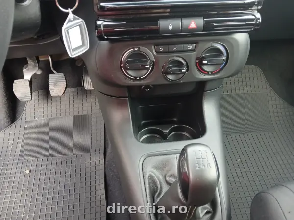 Poza anunț 10