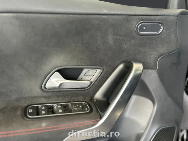 Poza anunț 11