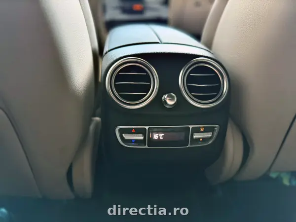 Poza anunț 12