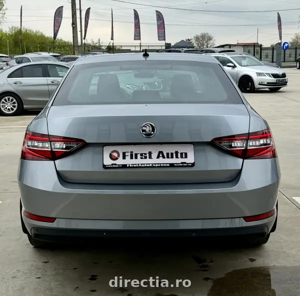 Poza anunț 19