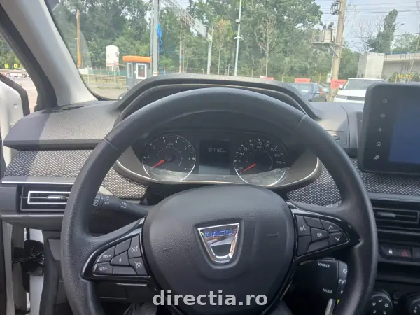 Poza anunț 8