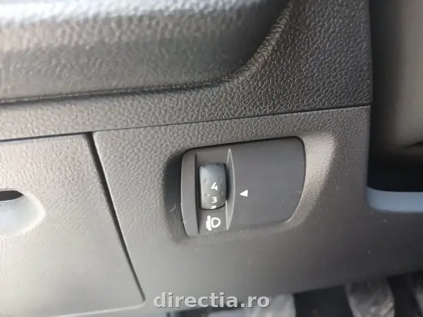 Poza anunț 12