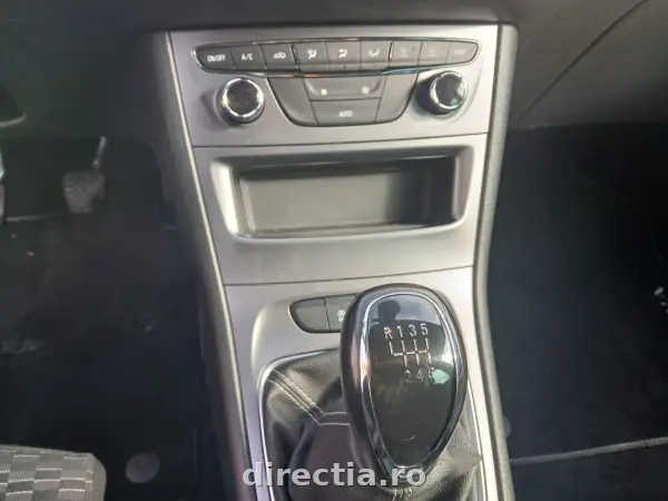 Poza anunț 9