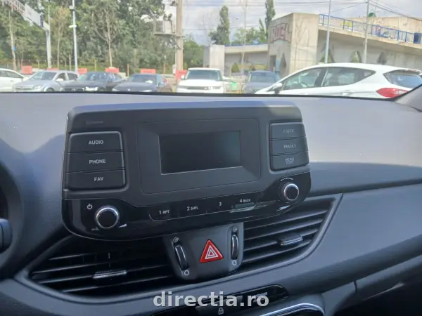 Poza anunț 13