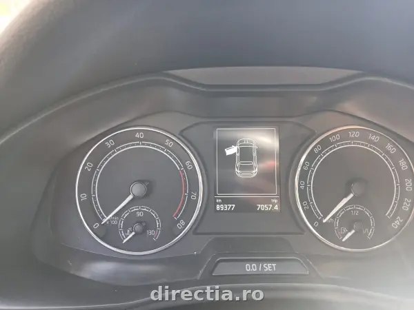 Poza anunț 12