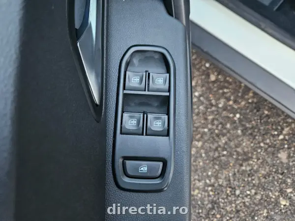 Poza anunț 11