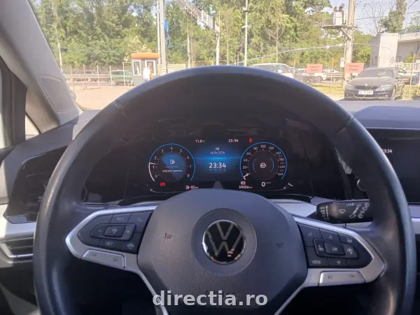 Poza anunț 11