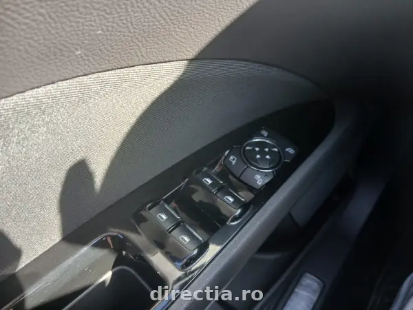 Poza anunț 11
