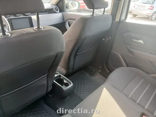 Poza anunț 13