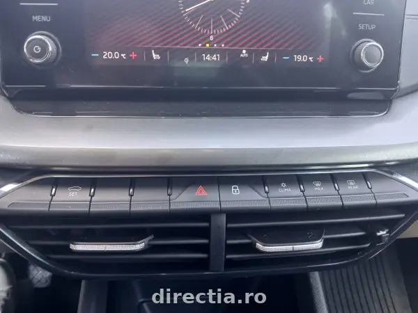 Poza anunț 15