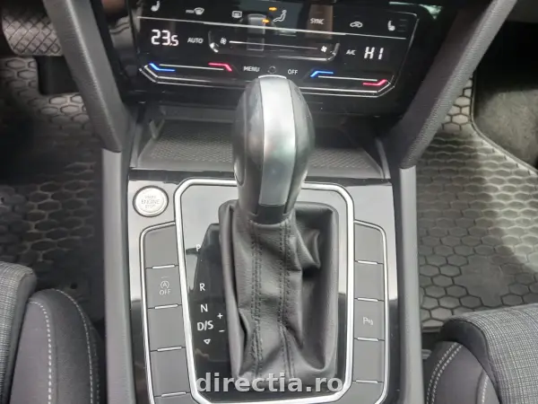 Poza anunț 16