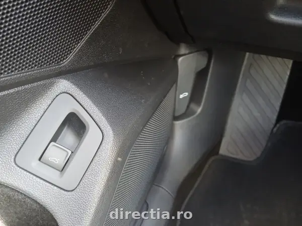 Poza anunț 12