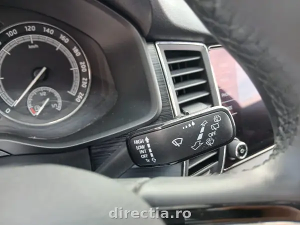 Poza anunț 14