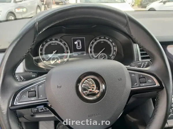 Poza anunț 11