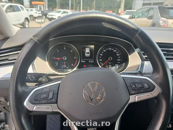Poza anunț 12