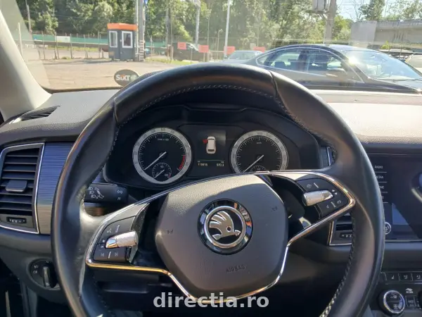 Poza anunț 11