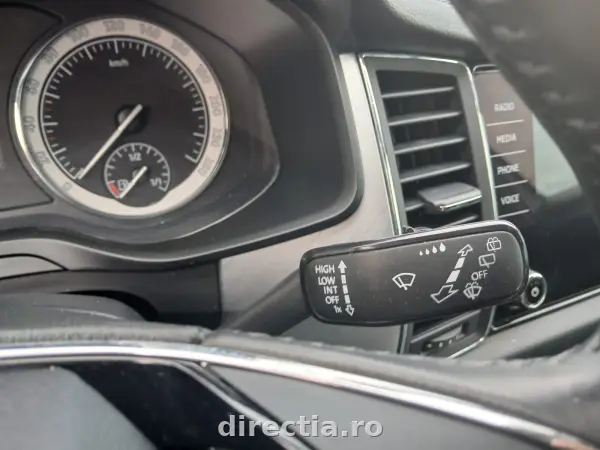 Poza anunț 15