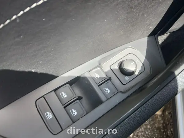 Poza anunț 10