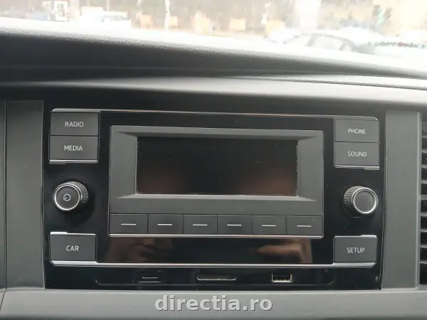 Poza anunț 12