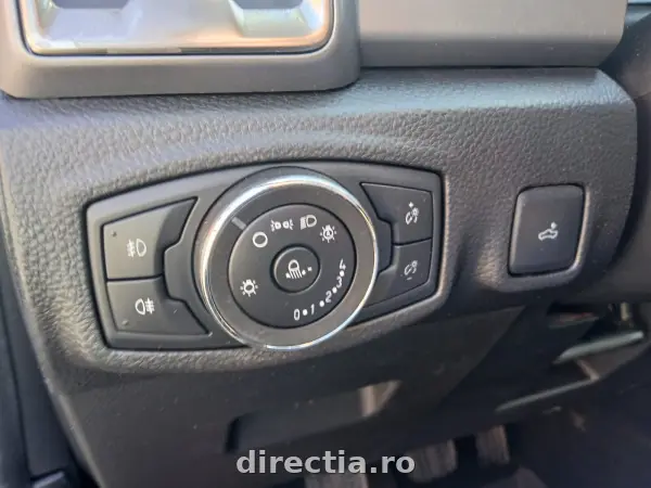 Poza anunț 12