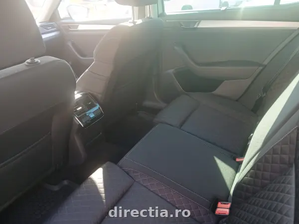 Poza anunț 18