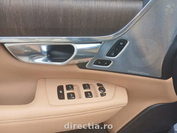 Poza anunț 11