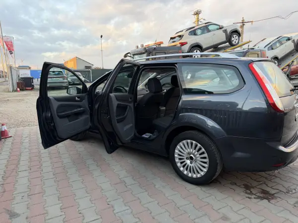 Poza anunț 32