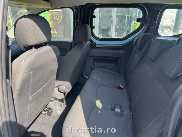 Poza anunț 8