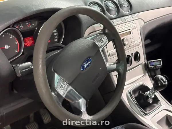 Poza anunț 13