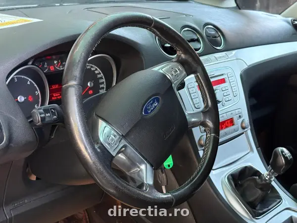 Poza anunț 13