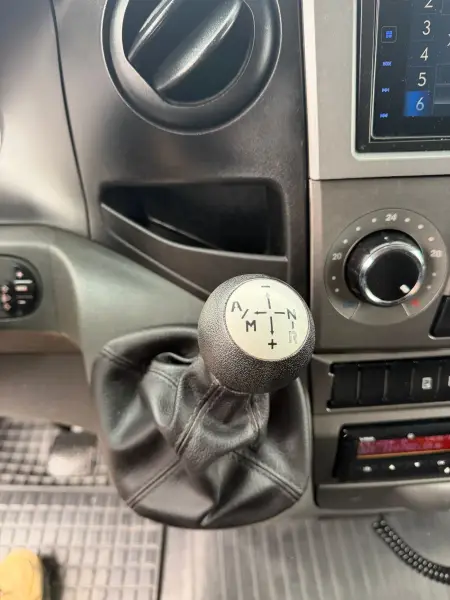 Poza anunț 38